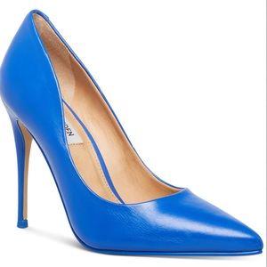 💙💙💙Blue Leather Pumps by Steve Madden 💙💙💙